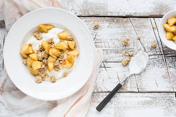 Granola ontbijt met appel